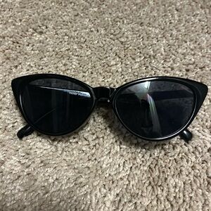 NEW Boutique Cat Eye 90s Sunglasses